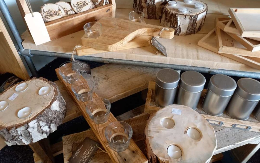 Houten maatwerk meubels en woonaccessoires in Vorden