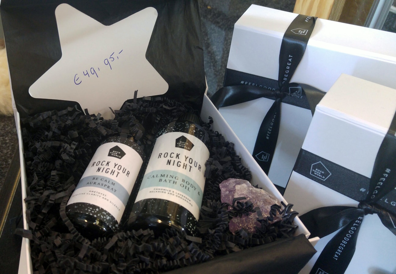 Cadeauset met rustgevende auraspray, badolie en kristallen